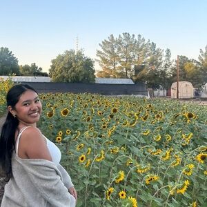 Meet your Posher, Sienna